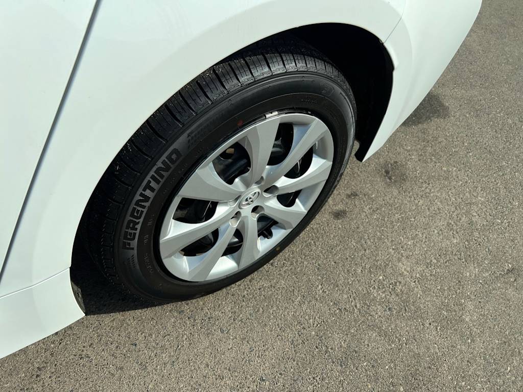 Thumbnail: 2023 Toyota Corolla - 25