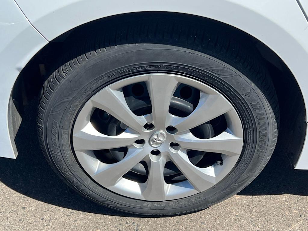 Thumbnail: 2024 Toyota Corolla - 23