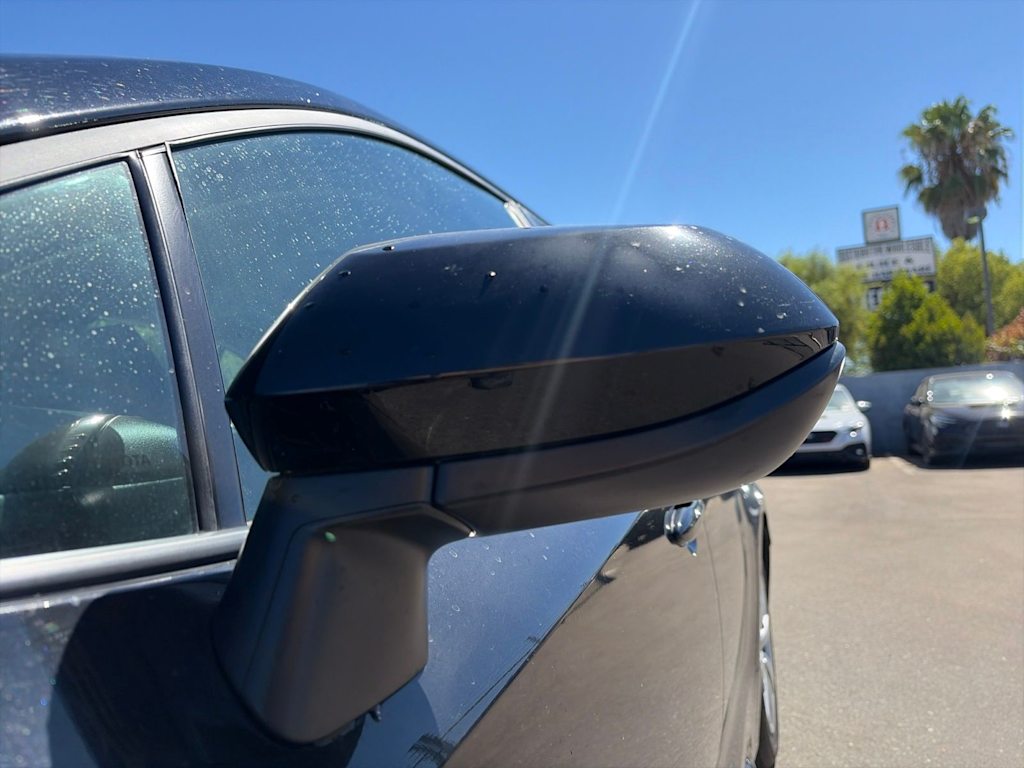 Thumbnail: 2025 Toyota Corolla - 15