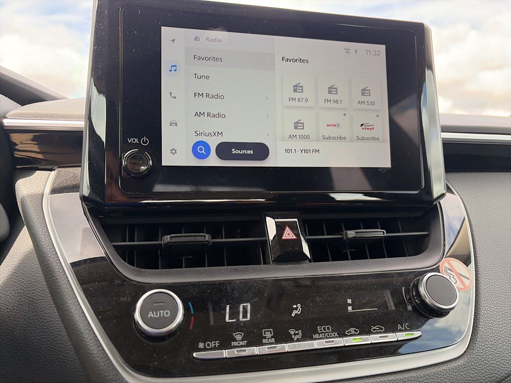 Thumbnail: 2023 Toyota Corolla - 11