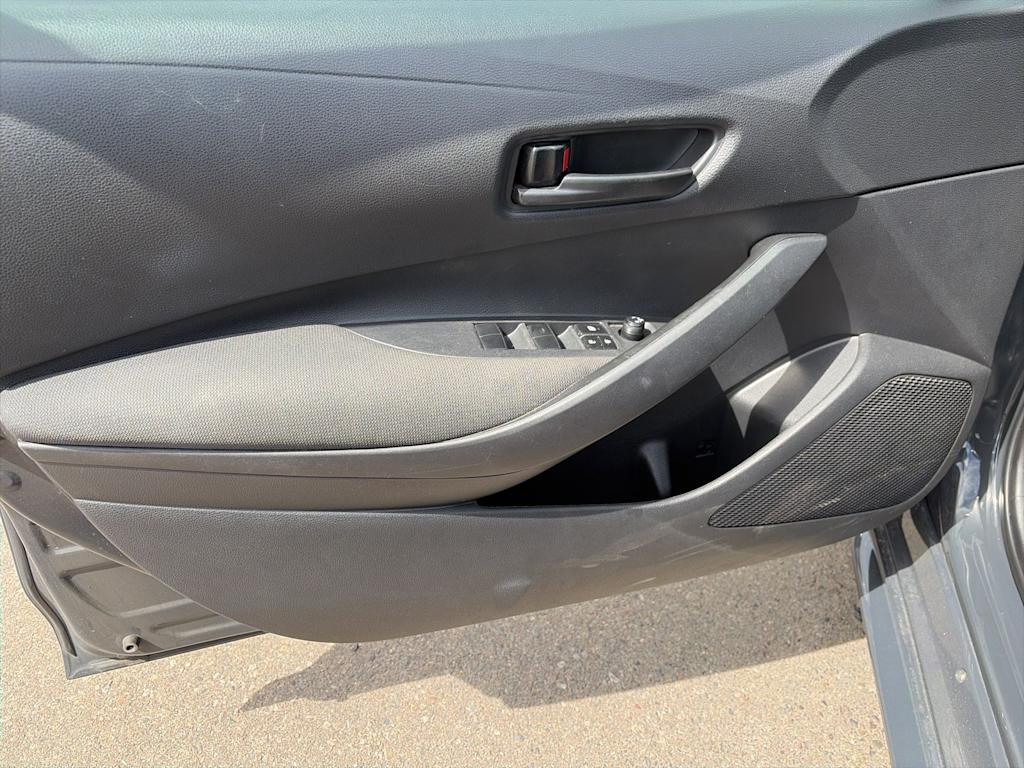 Thumbnail: 2023 Toyota Corolla - 32