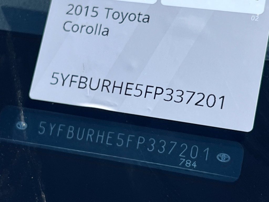 Thumbnail: 2015 Toyota Corolla - 25