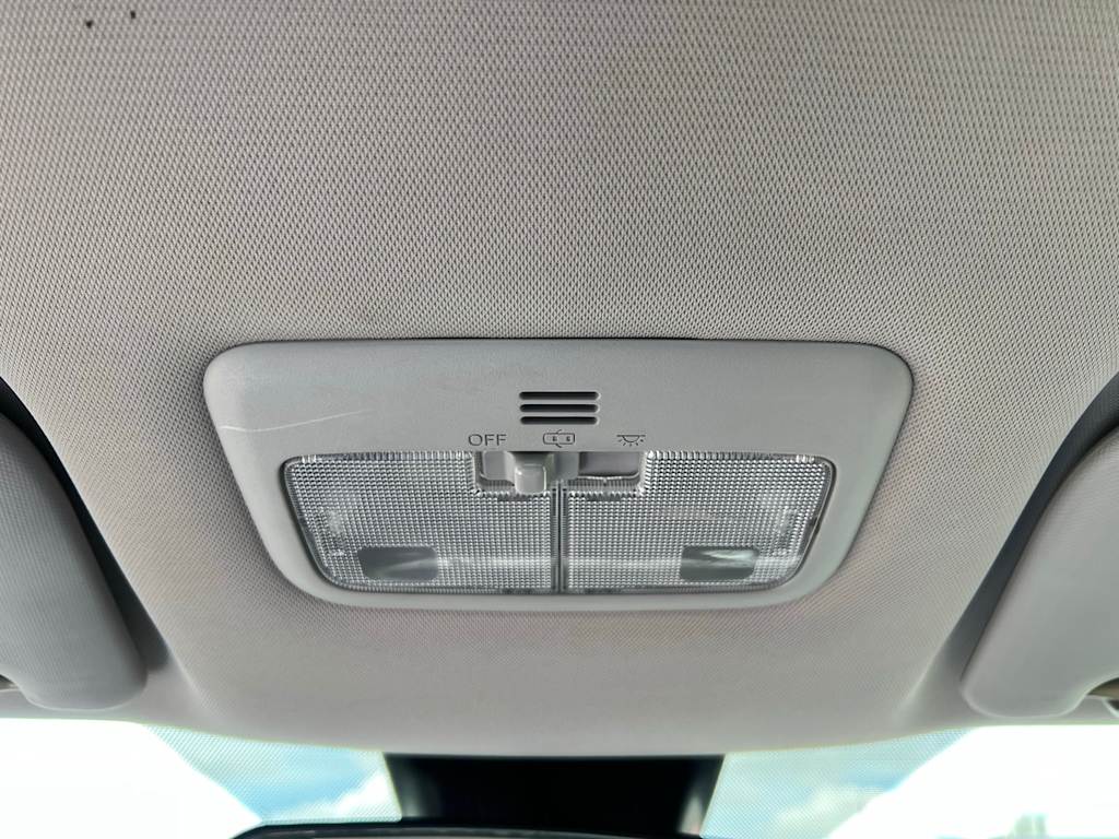 Thumbnail: 2018 Toyota Corolla - 29