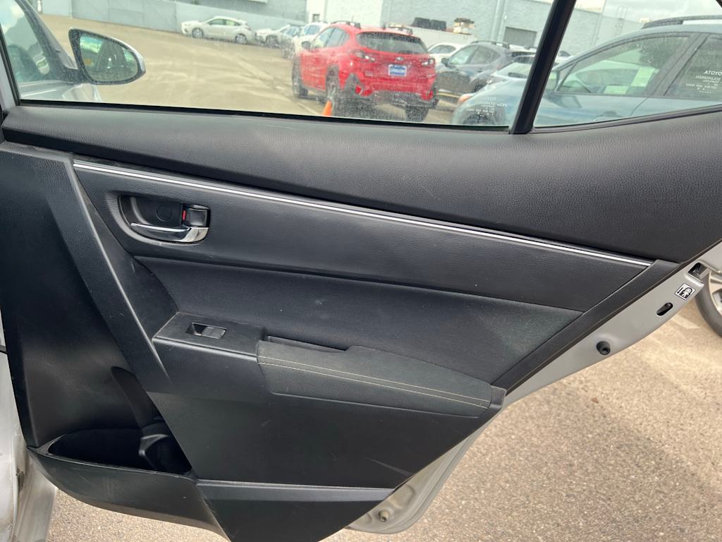 Thumbnail: 2018 Toyota Corolla - 25