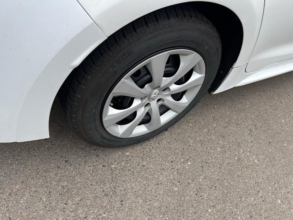 Thumbnail: 2022 Toyota Corolla - 28