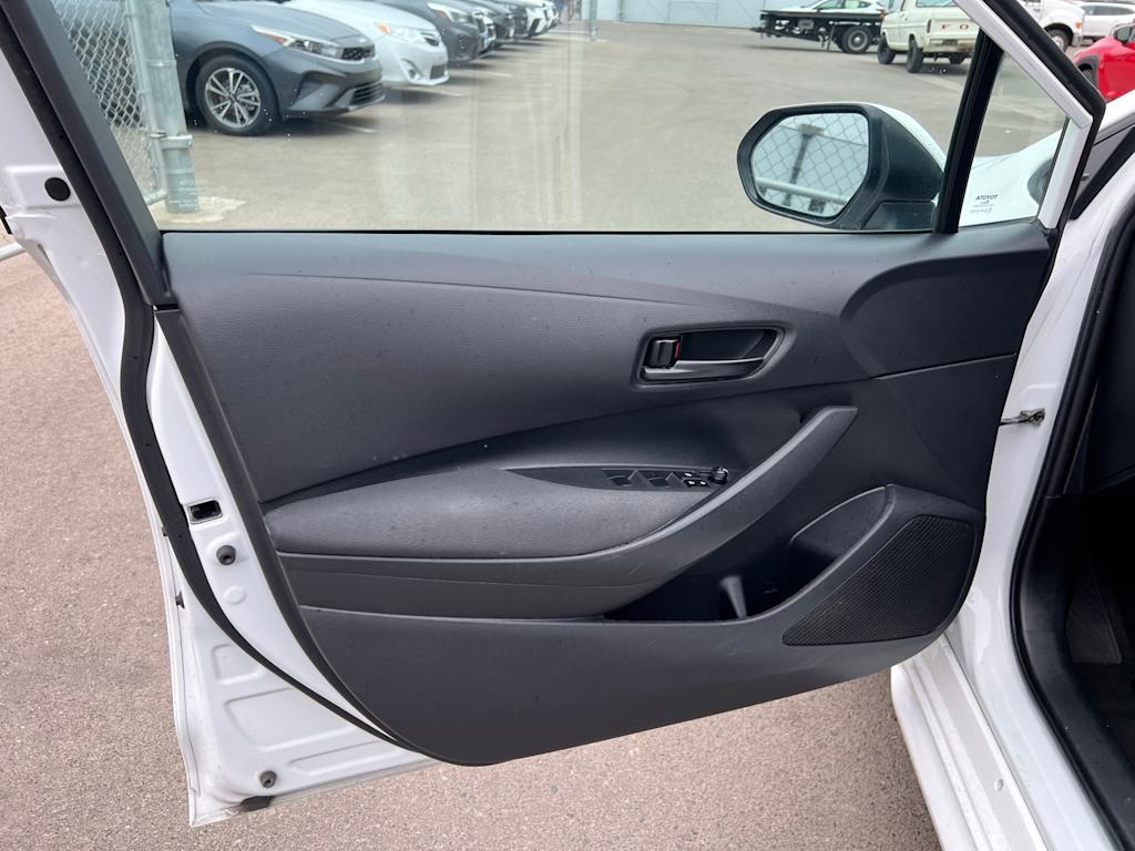 Thumbnail: 2022 Toyota Corolla - 24