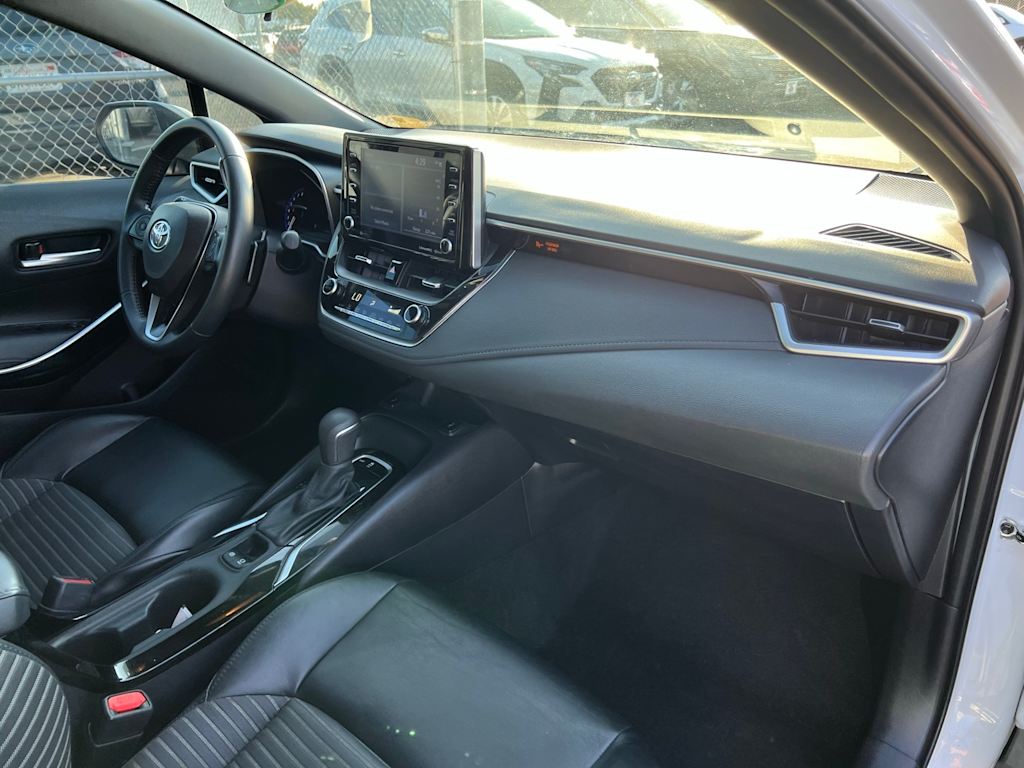 Thumbnail: 2022 Toyota Corolla - 9