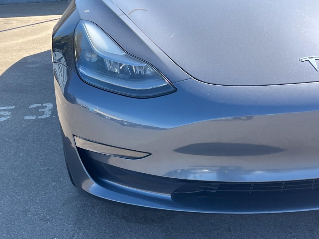 Thumbnail: 2023 Tesla Model 3 - 17