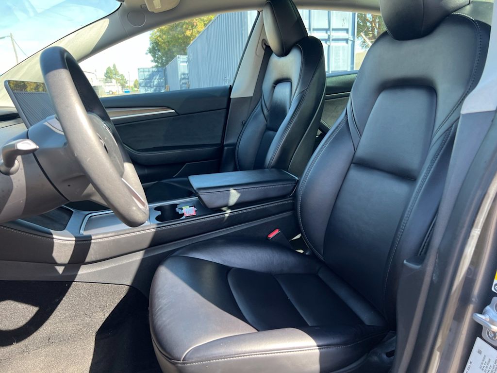 Thumbnail: 2023 Tesla Model 3 - 8