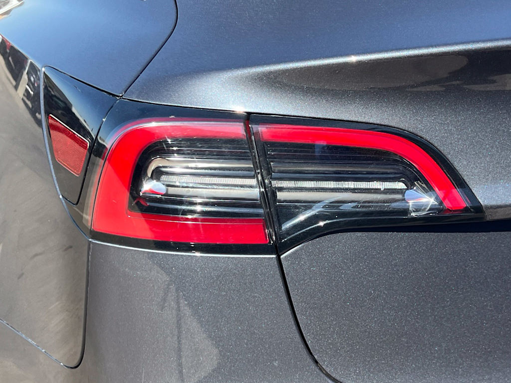 Thumbnail: 2023 Tesla Model 3 - 23