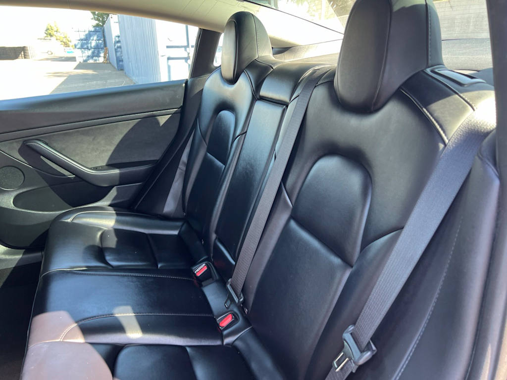 Thumbnail: 2023 Tesla Model 3 - 27