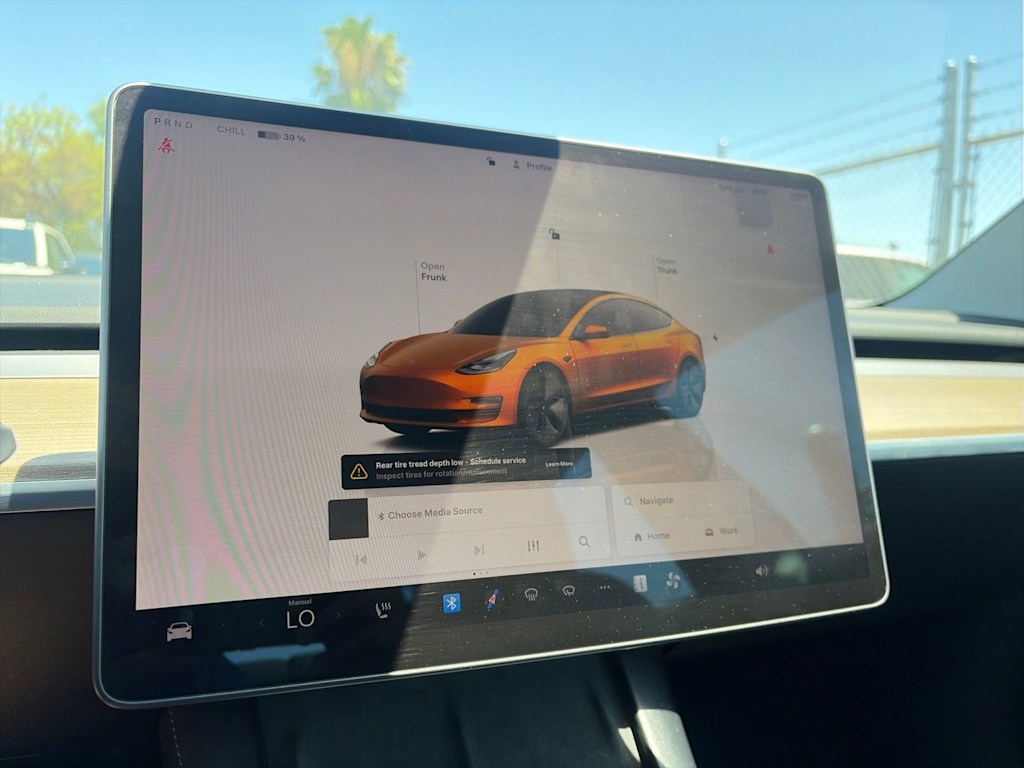 Thumbnail: 2023 Tesla Model 3 - 11