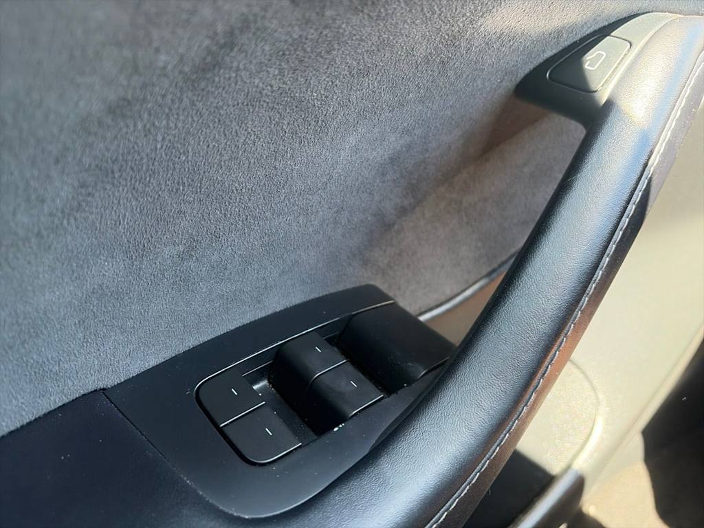 Thumbnail: 2023 Tesla Model 3 - 29