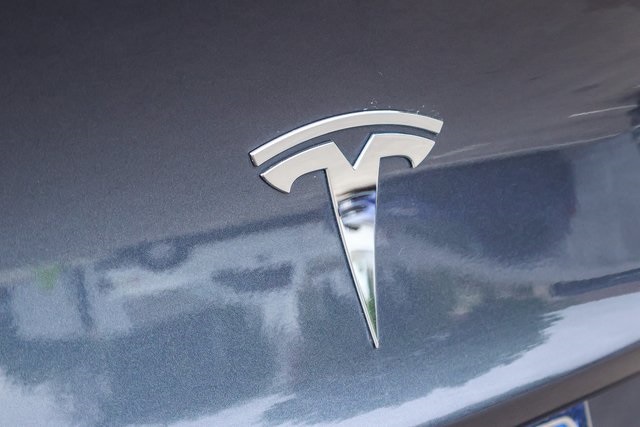 2023 Tesla Model 3 Standard Range 6