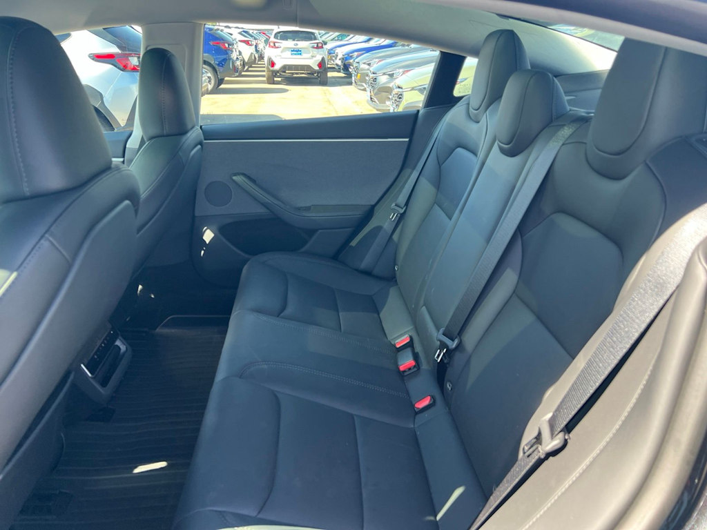Thumbnail: 2025 Tesla Model 3 - 26