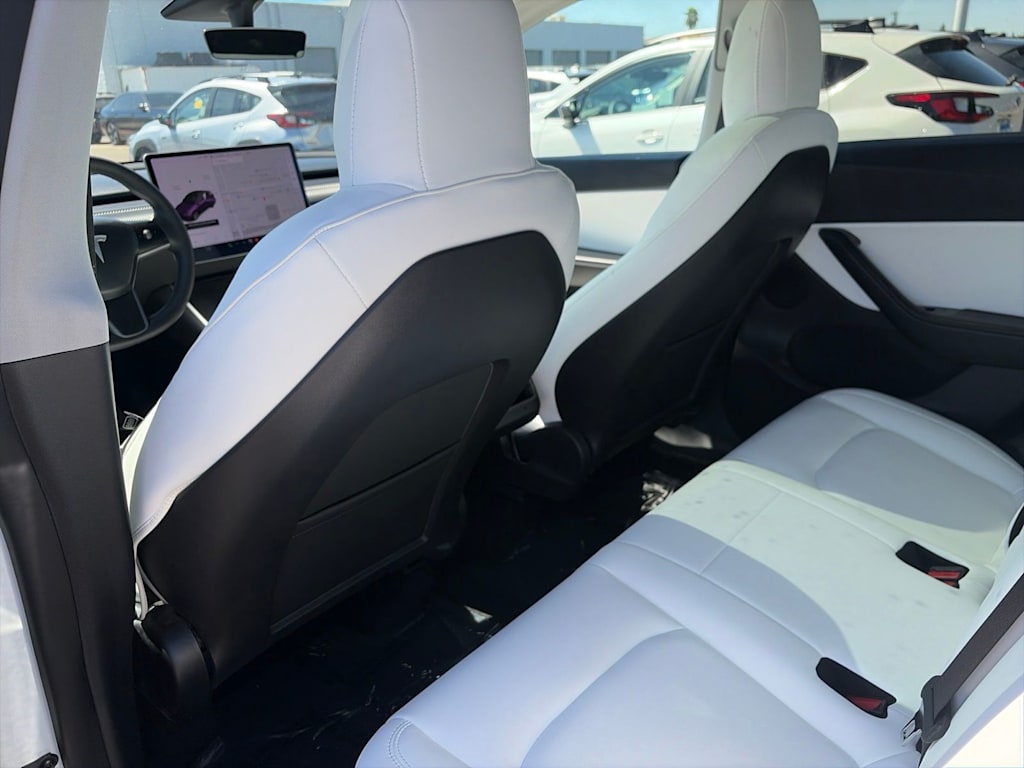 Thumbnail: 2021 Tesla Model Y - 10
