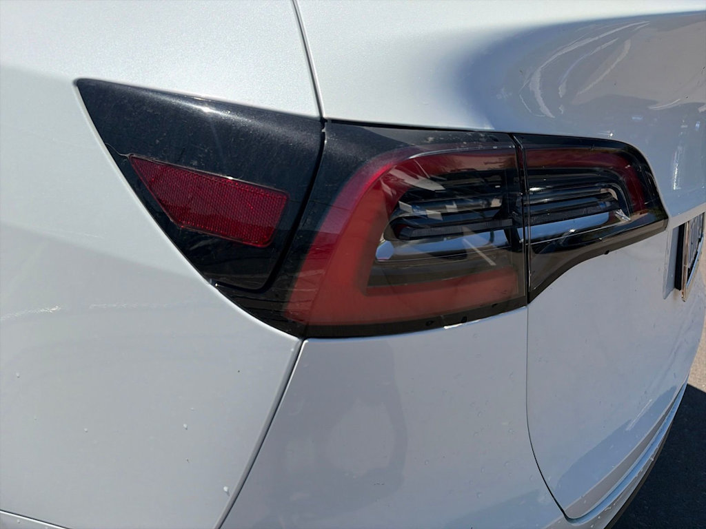 Thumbnail: 2021 Tesla Model Y - 24