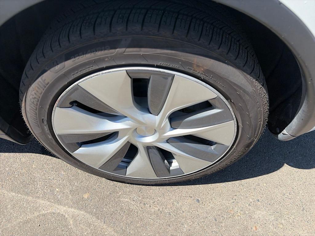 Thumbnail: 2021 Tesla Model Y - 6