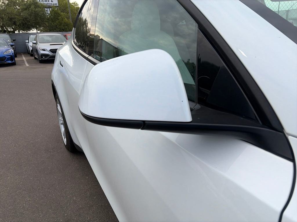 Thumbnail: 2020 Tesla Model Y - 19