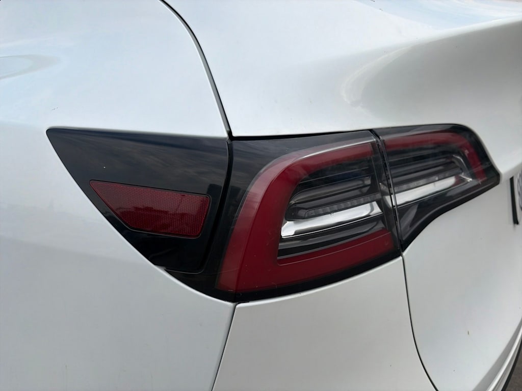 Thumbnail: 2020 Tesla Model Y - 22