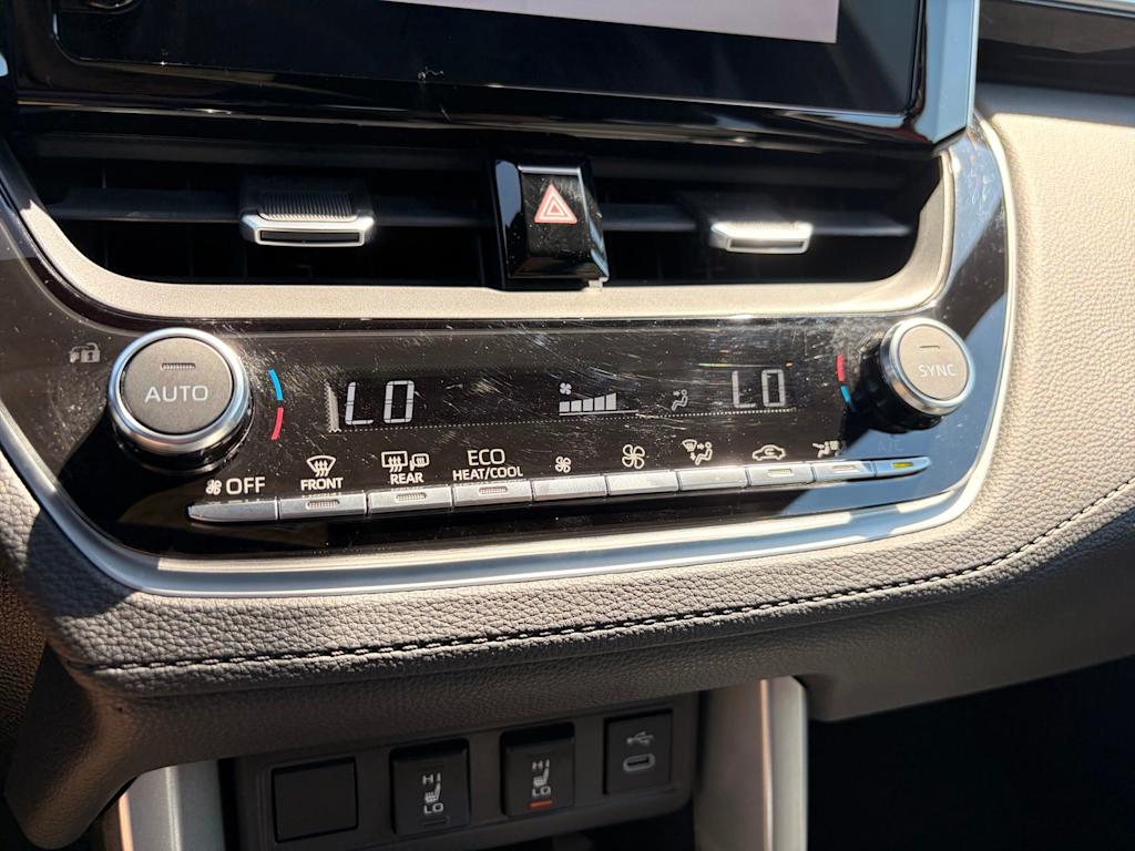 Thumbnail: 2024 Toyota Corolla Cross - 39