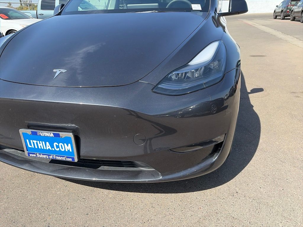 Thumbnail: 2025 Tesla Model Y - 17