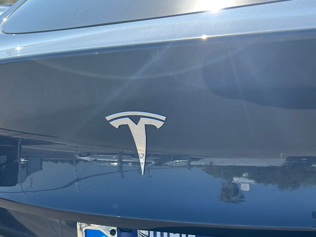 Thumbnail: 2025 Tesla Model Y - 26