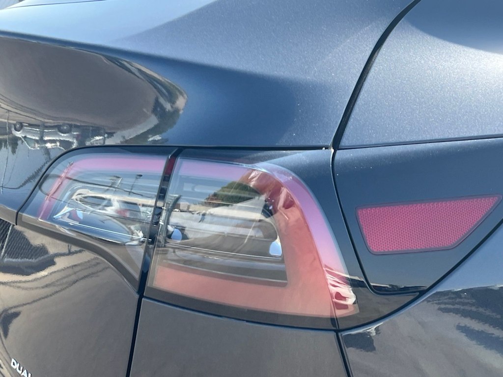 Thumbnail: 2025 Tesla Model Y - 24