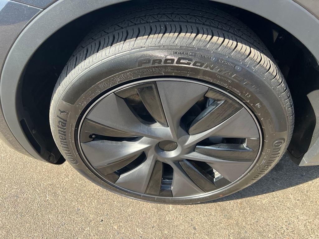 Thumbnail: 2025 Tesla Model Y - 7