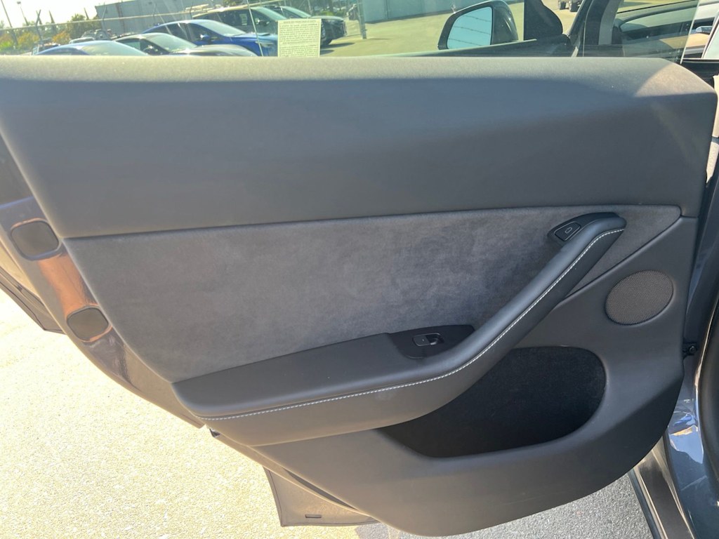 Thumbnail: 2023 Tesla Model Y - 30