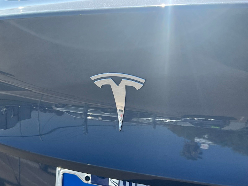Thumbnail: 2023 Tesla Model Y - 25