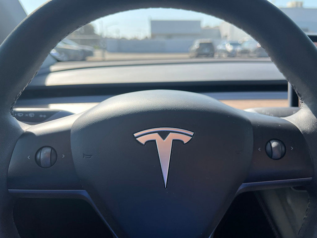 Thumbnail: 2023 Tesla Model Y - 34