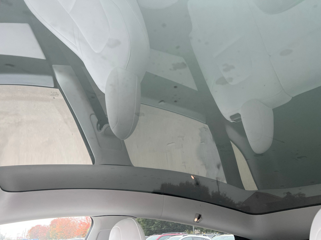 Thumbnail: 2022 Tesla Model Y - 36