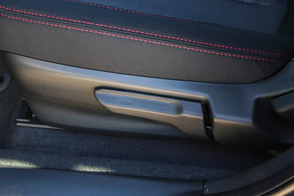 Thumbnail: 2025 Subaru Impreza - 22