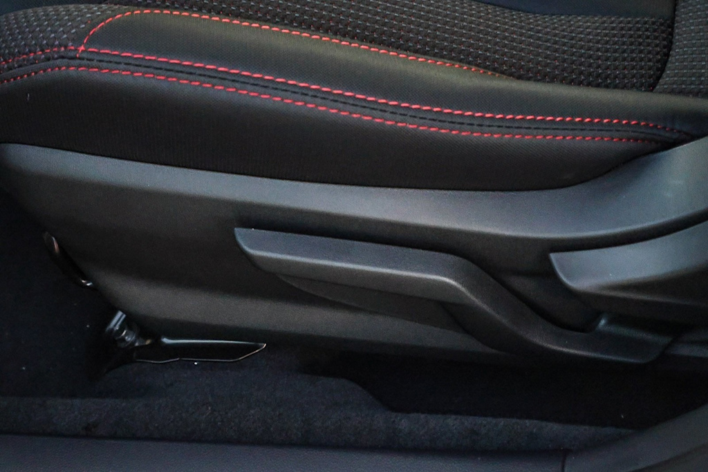 Thumbnail: 2025 Subaru WRX - 21