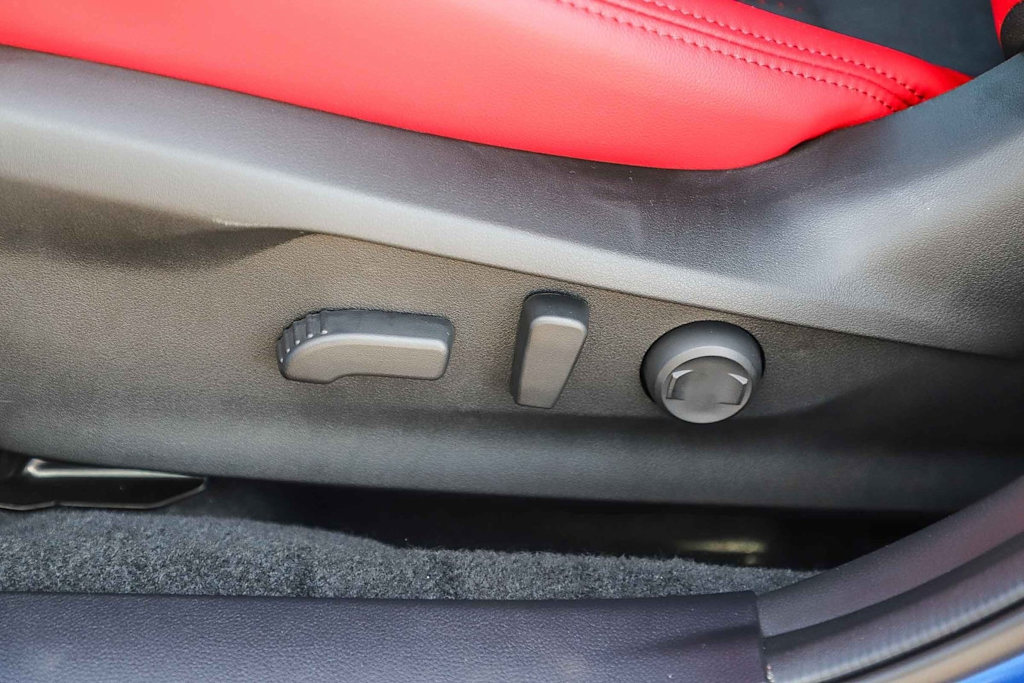 Thumbnail: 2025 Subaru WRX - 27