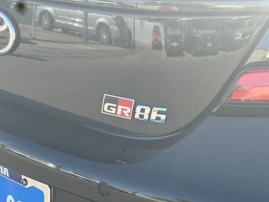 Thumbnail: 2023 Toyota GR86 - 25