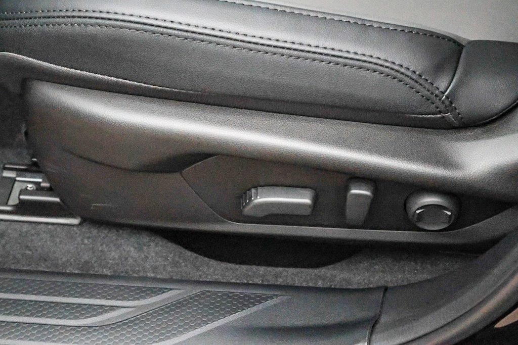 Thumbnail: 2026 Subaru Outback - 21