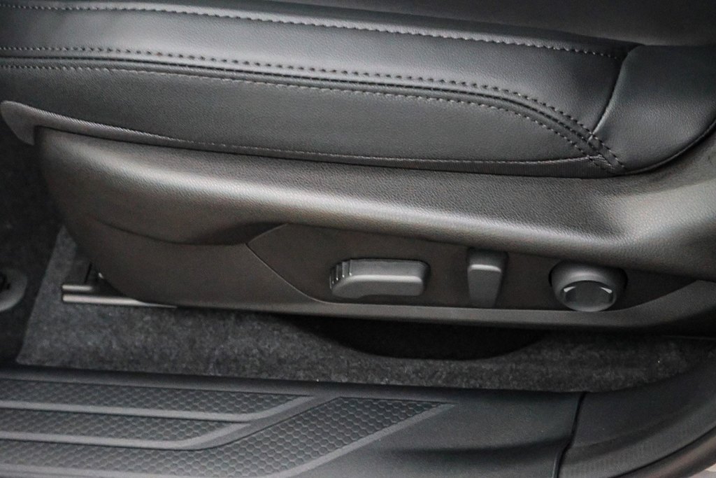 Thumbnail: 2026 Subaru Outback - 21