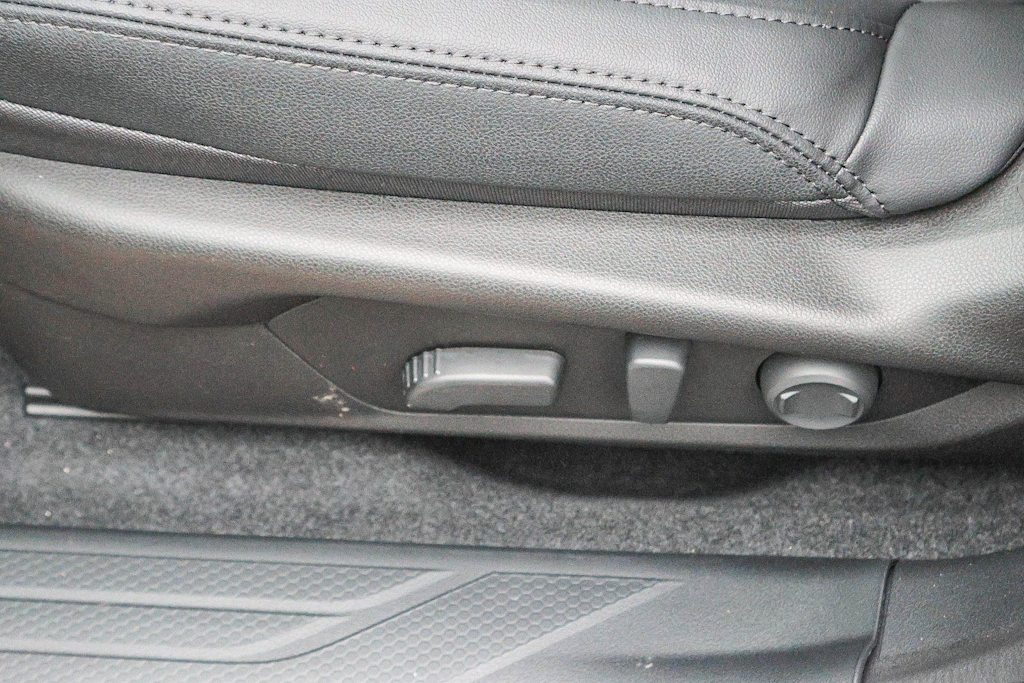 Thumbnail: 2026 Subaru Outback - 21