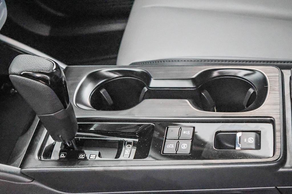 Thumbnail: 2026 Subaru Outback - 14