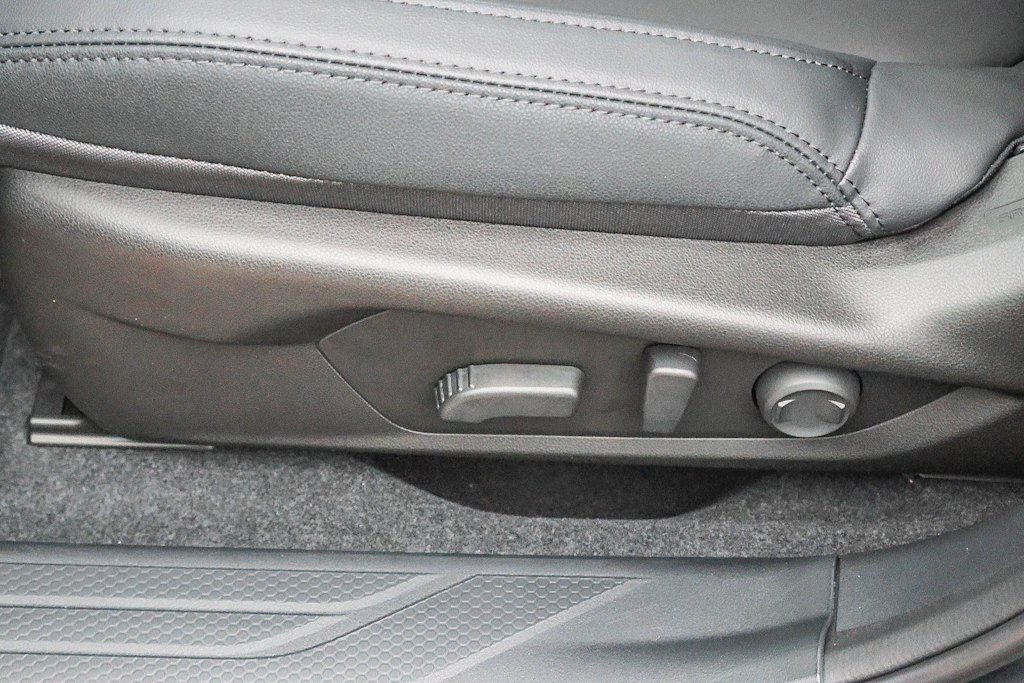 Thumbnail: 2026 Subaru Outback - 21