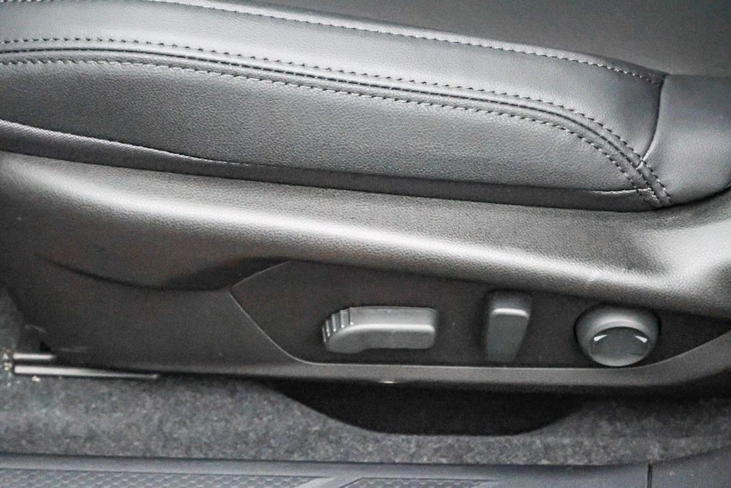 Thumbnail: 2026 Subaru Outback - 21