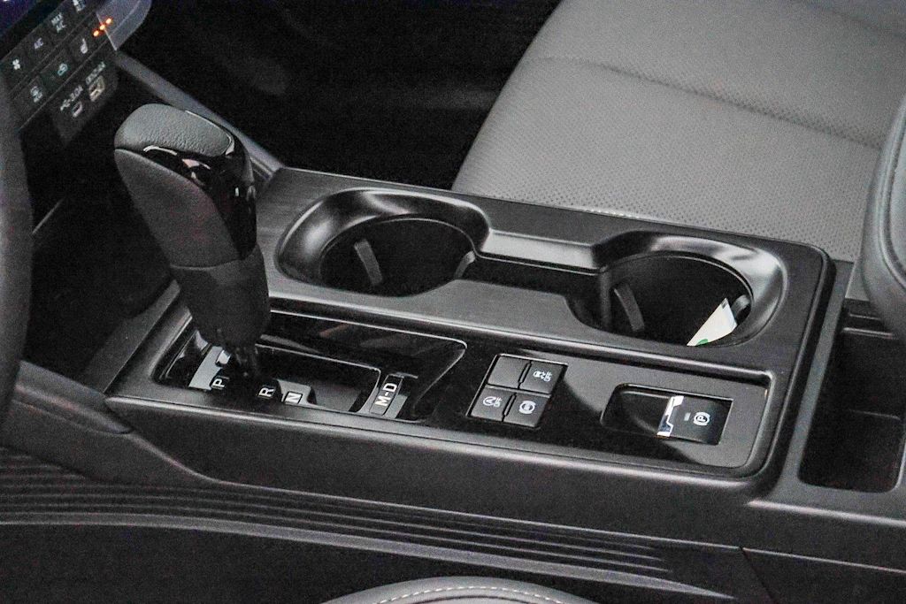 Thumbnail: 2026 Subaru Outback - 13