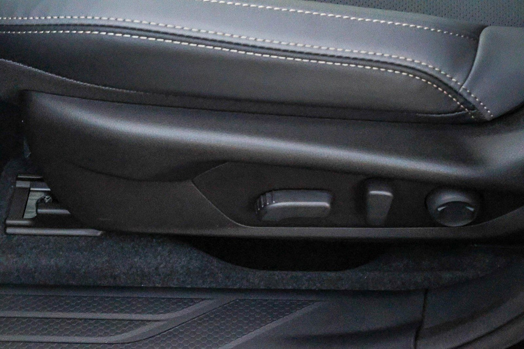 Thumbnail: 2026 Subaru Outback - 22