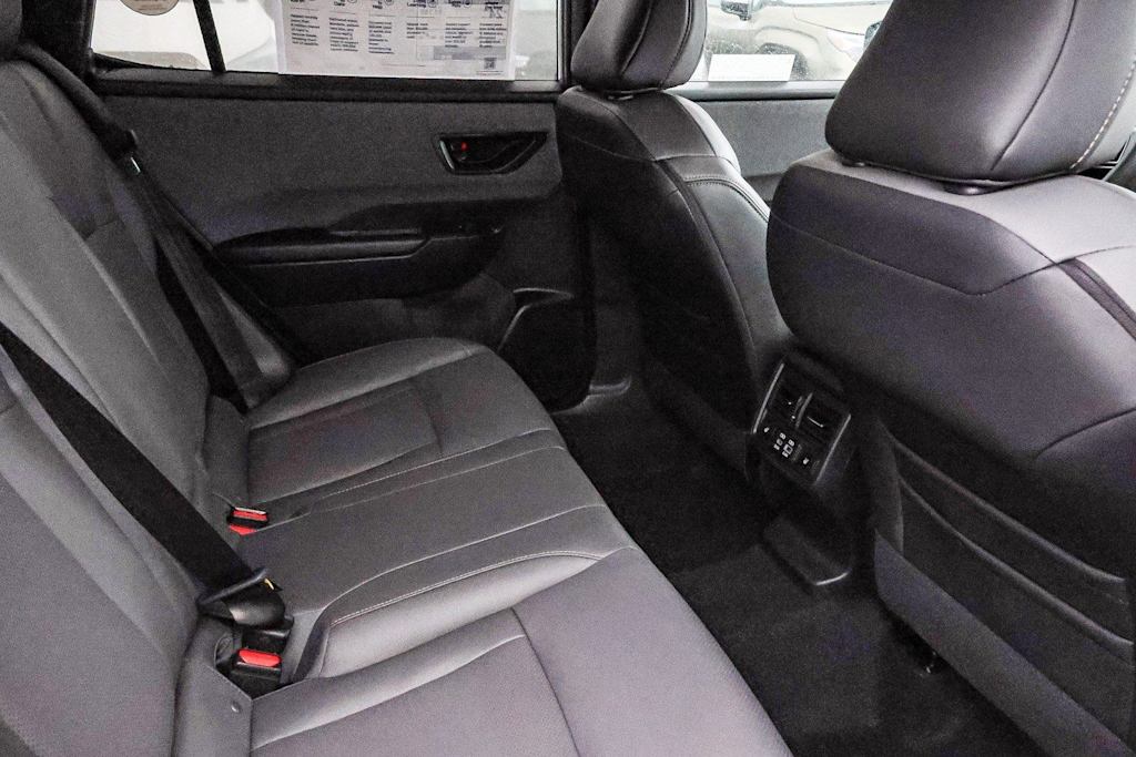 Thumbnail: 2026 Subaru Outback - 10