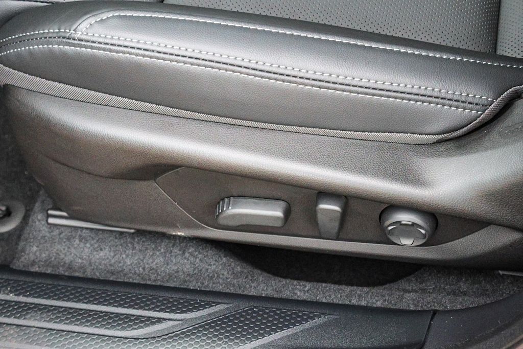 Thumbnail: 2026 Subaru Outback - 21