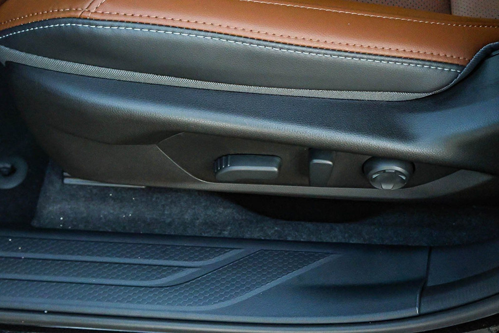 Thumbnail: 2026 Subaru Outback - 20