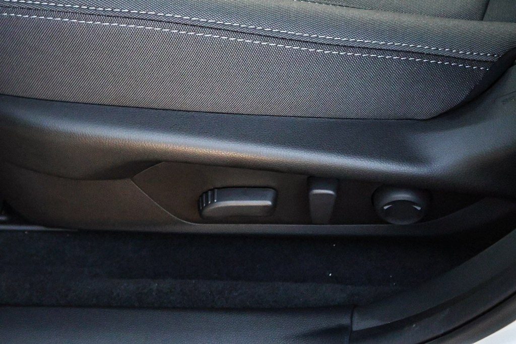 Thumbnail: 2025 Subaru Crosstrek - 23