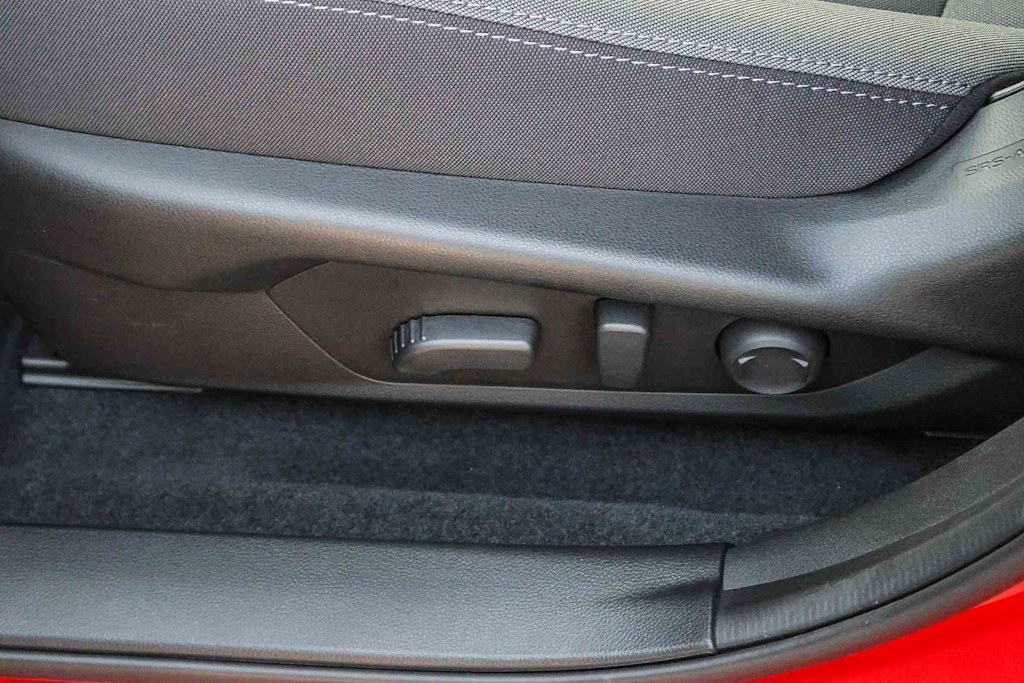 Thumbnail: 2025 Subaru Crosstrek - 23